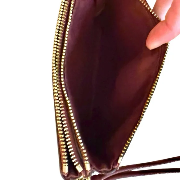 Coach DOUBLE Pebble Leather Burgundy Double Dual Zip Wallet Wristlet - Picture 6 of 6